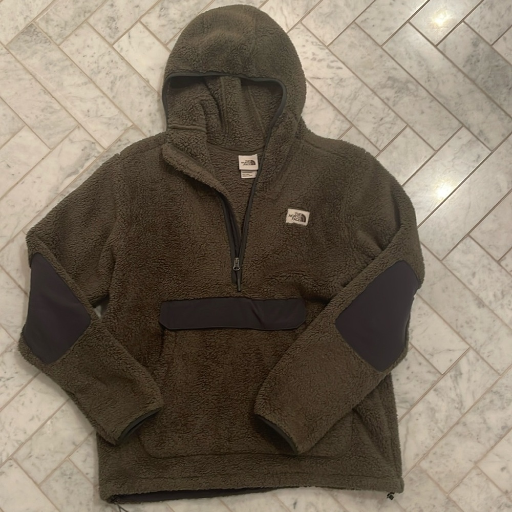 Northface quarter zip plush fleece